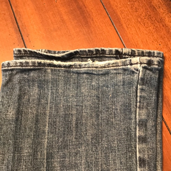 Seven for All Mankind women’s “A” pocket jeans - Picture 3 of 5